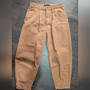 Zara Brown High-waisted Baggy Jeans - size6